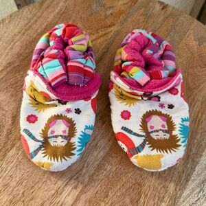 Etsy Hedgehog Printed Cotton & Fleece Lined Slippers sz: 6 baby